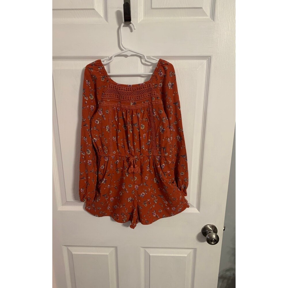 Art Class Long Sleeve Romper. Size M(7-8).